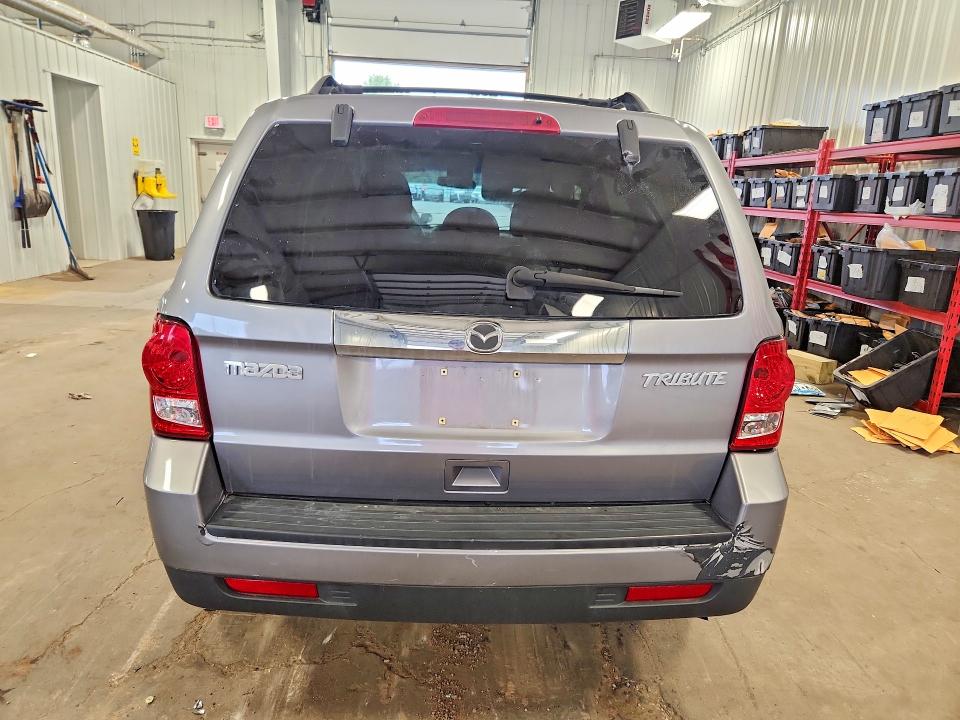 Photo 6 from auction – 2008 MAZDA TRIBUTE with VIN 4F2CZ92Z98KM20634
