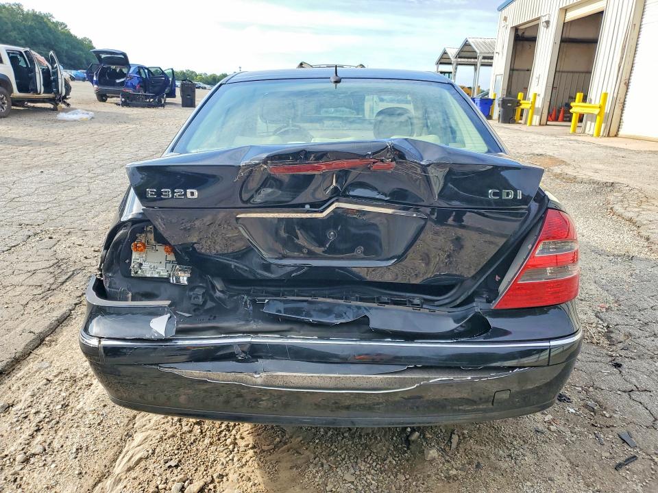 Photo 6 from auction – 2006 MERCEDES-BENZ E with VIN WDBUF26J36A852999