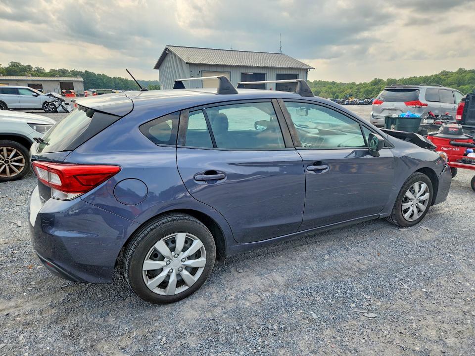 Photo 3 from auction – 2017 SUBARU IMPREZA with VIN 4S3GTAA69H3710393