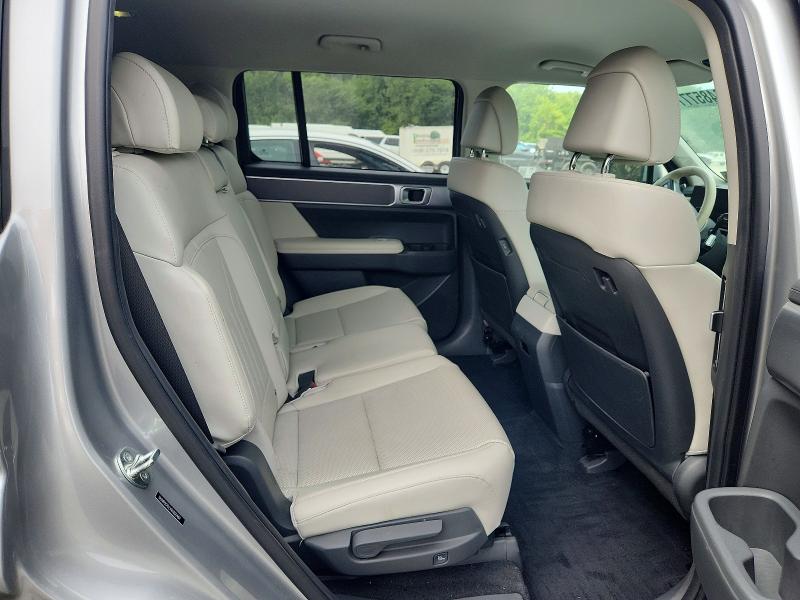 Photo 11 from auction – 2024 HYUNDAI SANTA FE with VIN 5NMP2DGLXRH022469