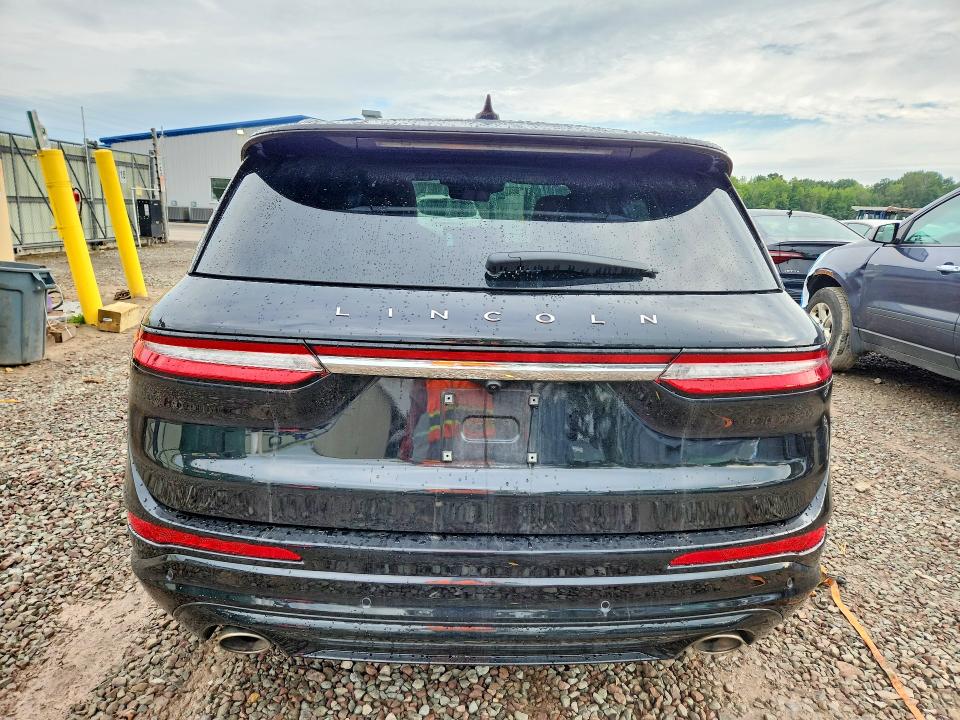Photo 6 from auction – 2025 LINCOLN CORSAIR with VIN 5LMTJ5DZXSUL03033