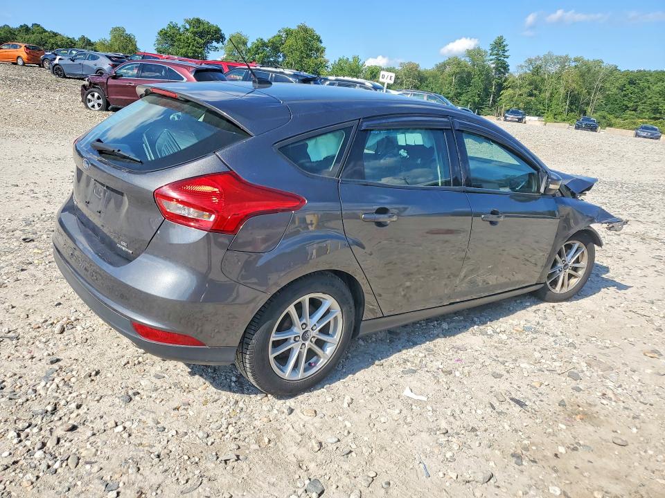 Foto 3 de la subasta – 2015 FORD FOCUS con VIN 1FADP3K20FL302060