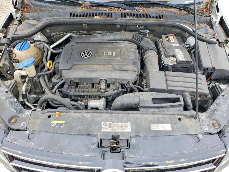 Photo 11 from auction – 2016 VOLKSWAGEN JETTA with VIN 3VWL17AJ7GM252553