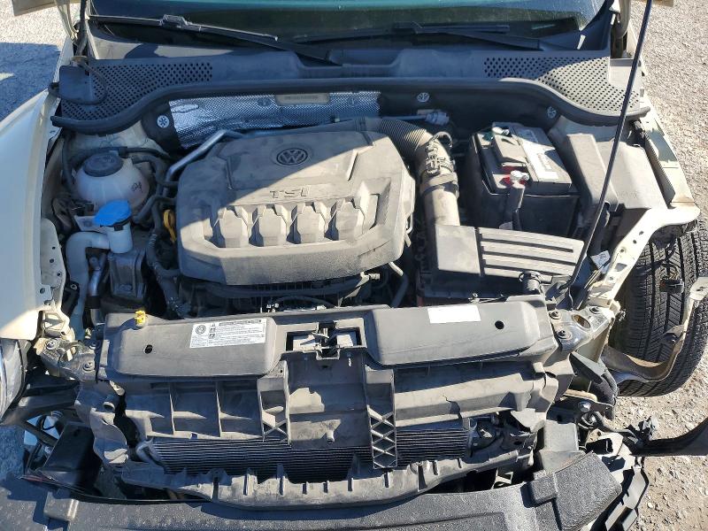 Photo 11 from auction – 2019 VOLKSWAGEN BEETLE with VIN 3VWFD7AT7KM703186