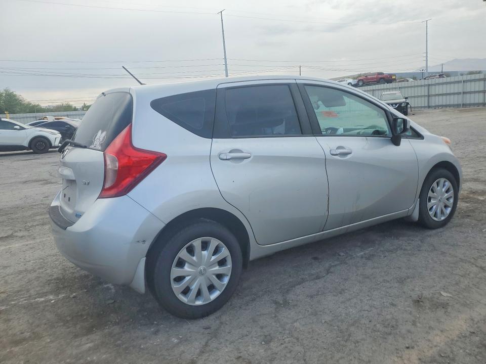 Photo 3 from auction – 2015 NISSAN VERSA NOTE with VIN 3N1CE2CP1FL430704