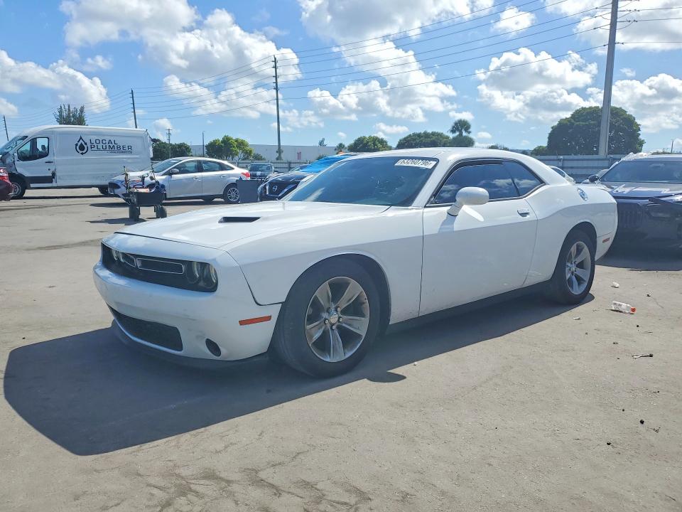 DODGE CHALLENGER 2019 with VIN 2C3CDZAG9KH752400 - Photo from auction