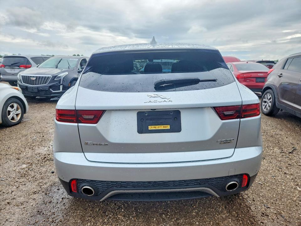 Photo 6 from auction – 2018 JAGUAR E-PACE with VIN SADFJ2FX7J1Z10168
