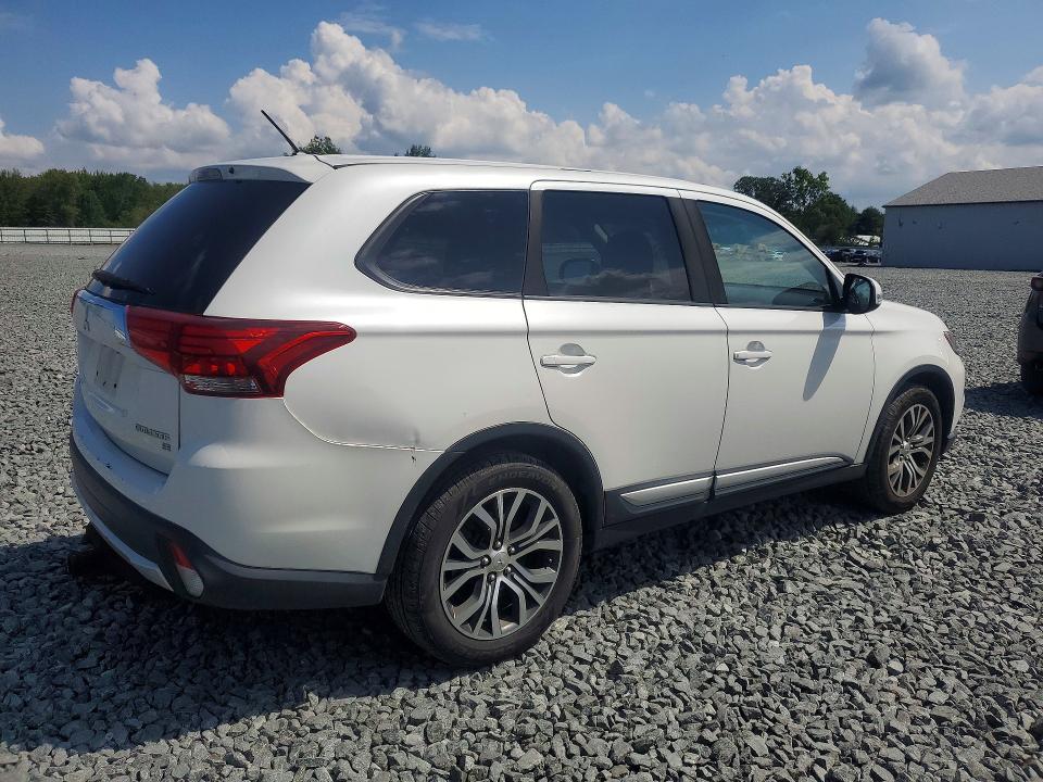Photo 3 from auction – 2016 MITSUBISHI OUTLANDER with VIN JA4AZ3A34GZ039923