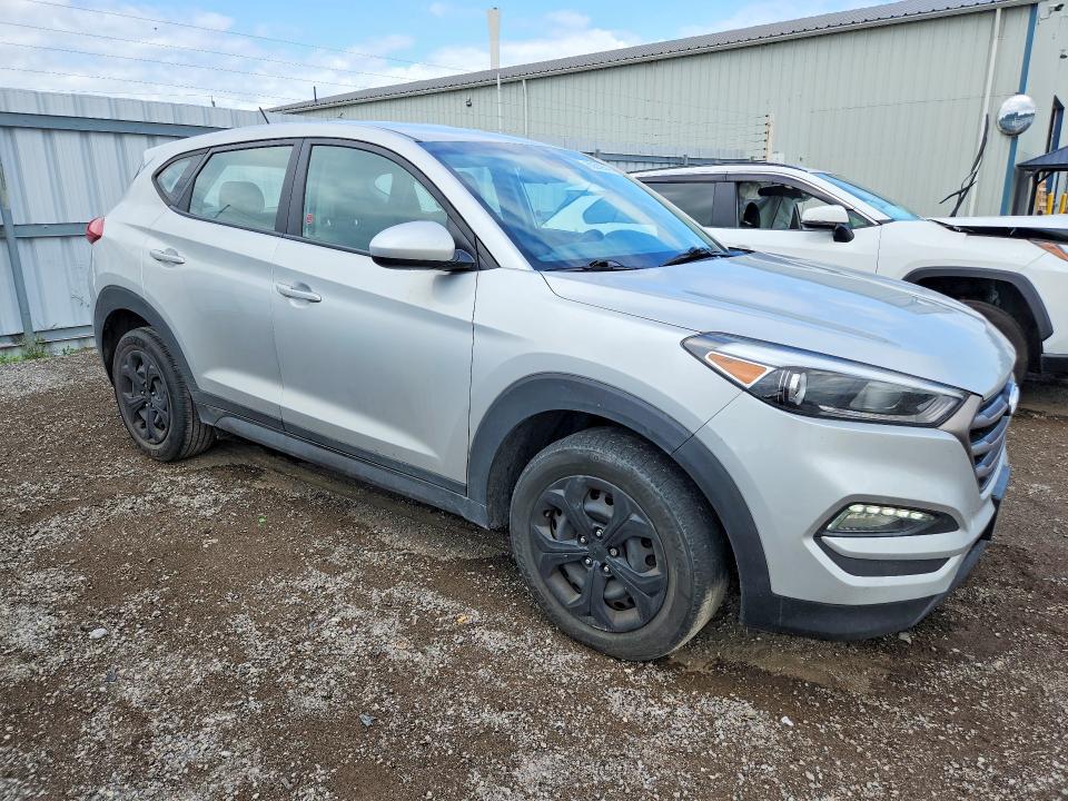 Photo 4 from auction – 2016 HYUNDAI TUCSON with VIN KM8J23A46GU185798