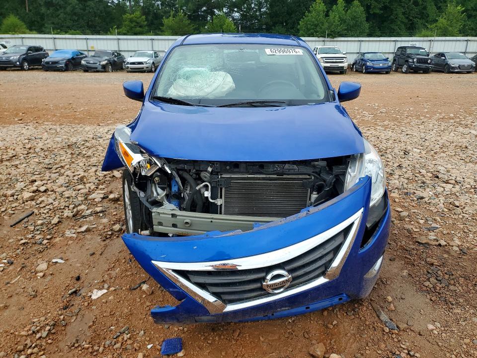 Zdjęcie 5 z aukcji – 2017 NISSAN VERSA z VIN 3N1CN7AP5HL892282