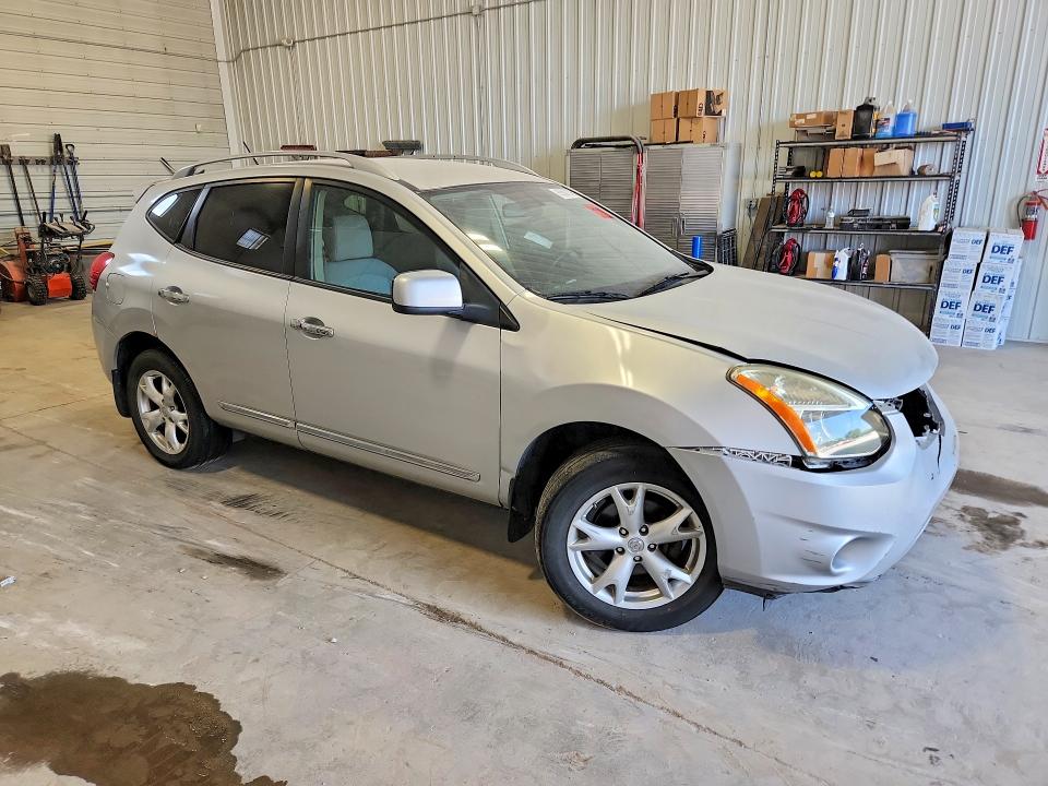 Photo 4 from auction – 2011 NISSAN ROGUE with VIN JN8AS5MV9BW251234