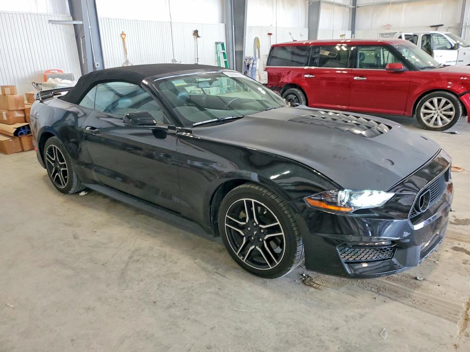 Photo 4 from auction – 2018 FORD MUSTANG with VIN 1FATP8UH8J5133400