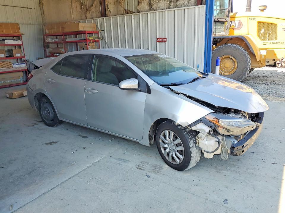Photo 4 from auction – 2017 TOYOTA COROLLA with VIN 2T1BURHE9HC952255