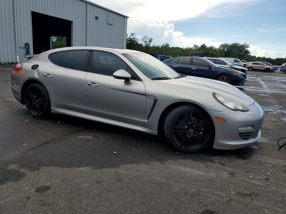 Photo 4 from auction – 2011 PORSCHE PANAMERA with VIN WP0AA2A74BL011190