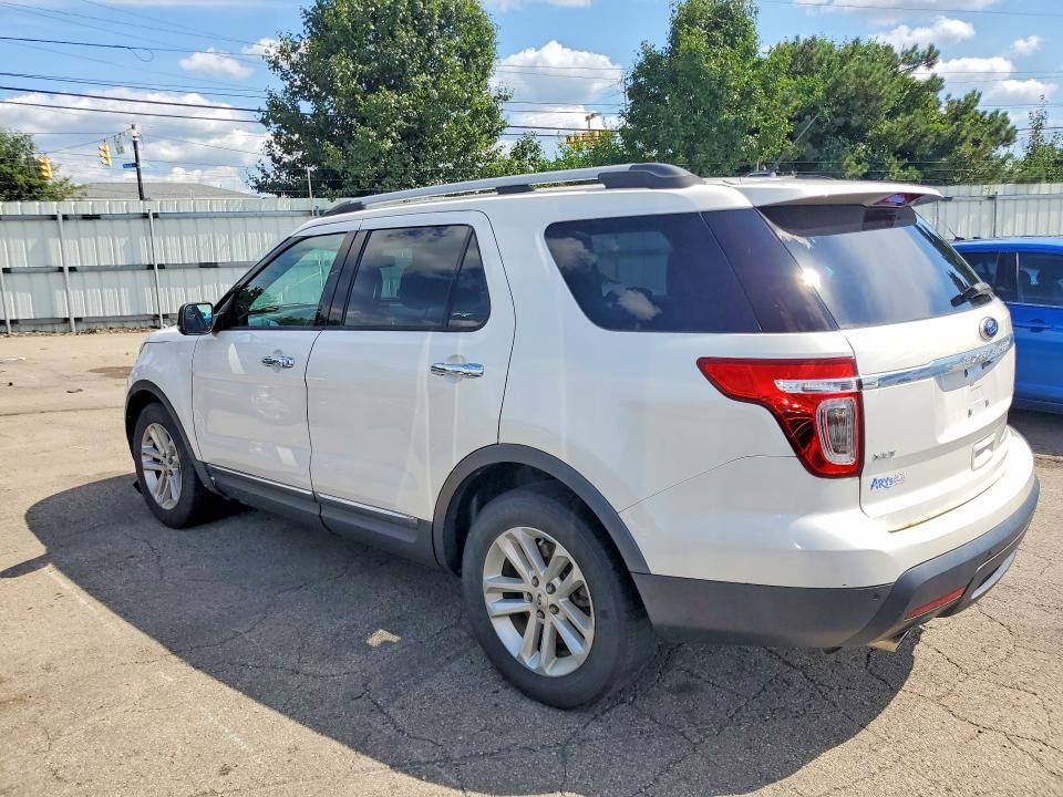 Photo 2 from auction – 2013 FORD EXPLORER with VIN 1FM5K7D92DGB60388