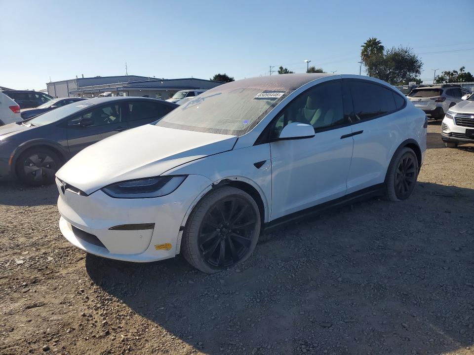 TESLA MODEL X 2022 with VIN 7SAXCBE63NF349390 - Photo from auction