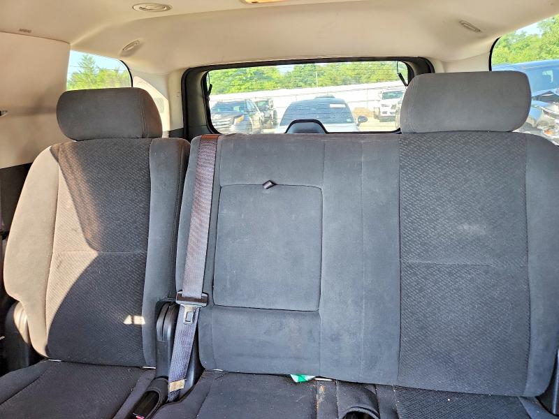 Photo 10 from auction – 2008 CHEVROLET TAHOE with VIN 1GNFC13C68J110464
