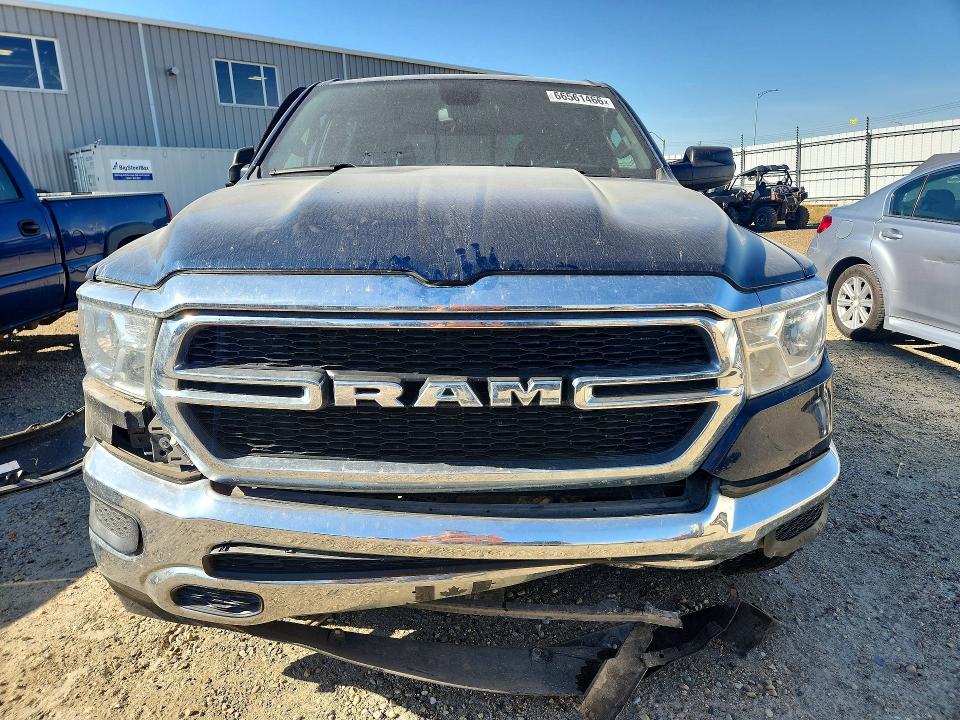 Фото 5 с аукциона – 2022 RAM 1500 с VIN 1C6SRFGTXNN107740