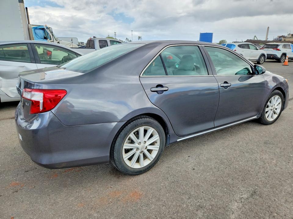 Photo 3 from auction – 2014 TOYOTA CAMRY with VIN 4T1BF1FK7EU776918