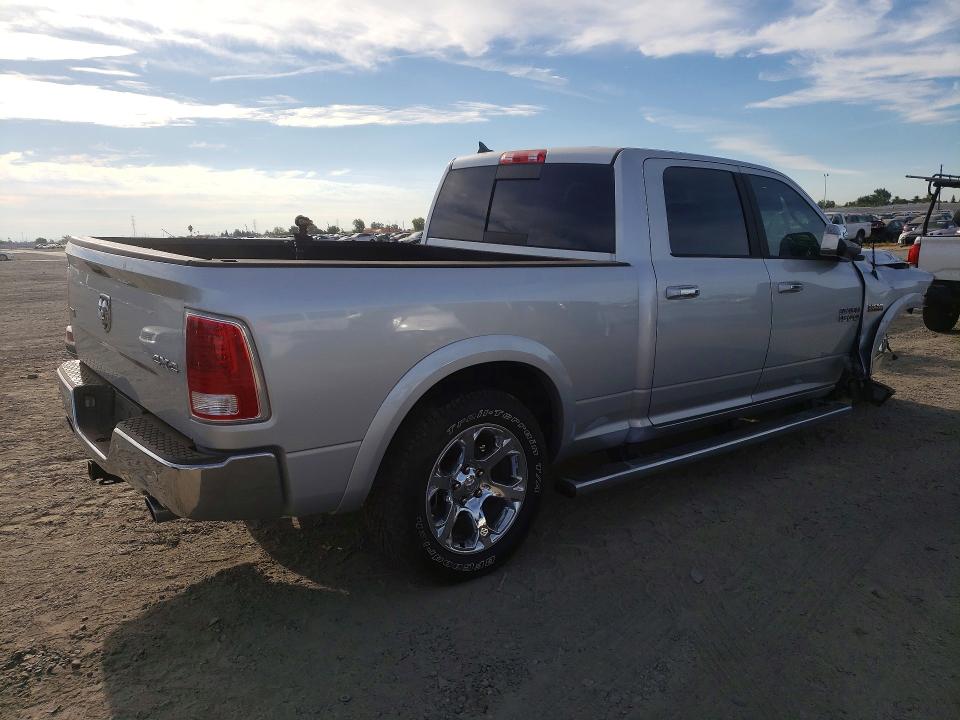 Photo 3 from auction – 2017 RAM 1500 with VIN 1C6RR7VT1HS844581