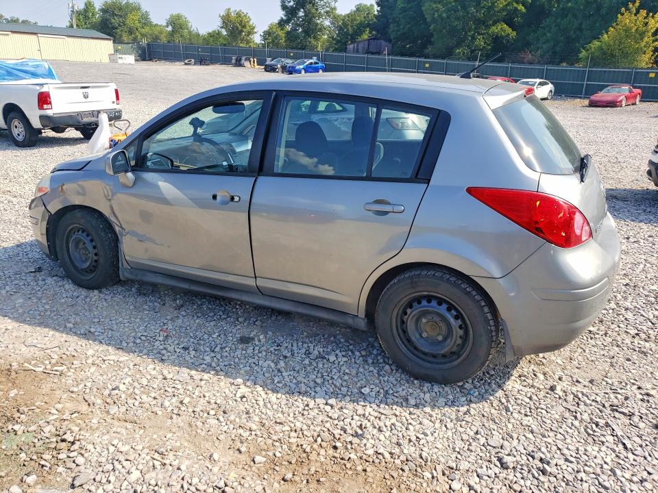 Photo 2 from auction – 2010 NISSAN VERSA with VIN 3N1BC1CP7AL435362