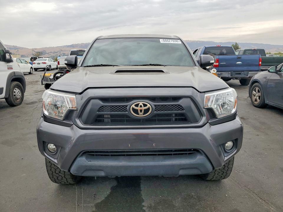 Photo 5 from auction – 2014 TOYOTA TACOMA with VIN 3TMJU4GN4EM168441