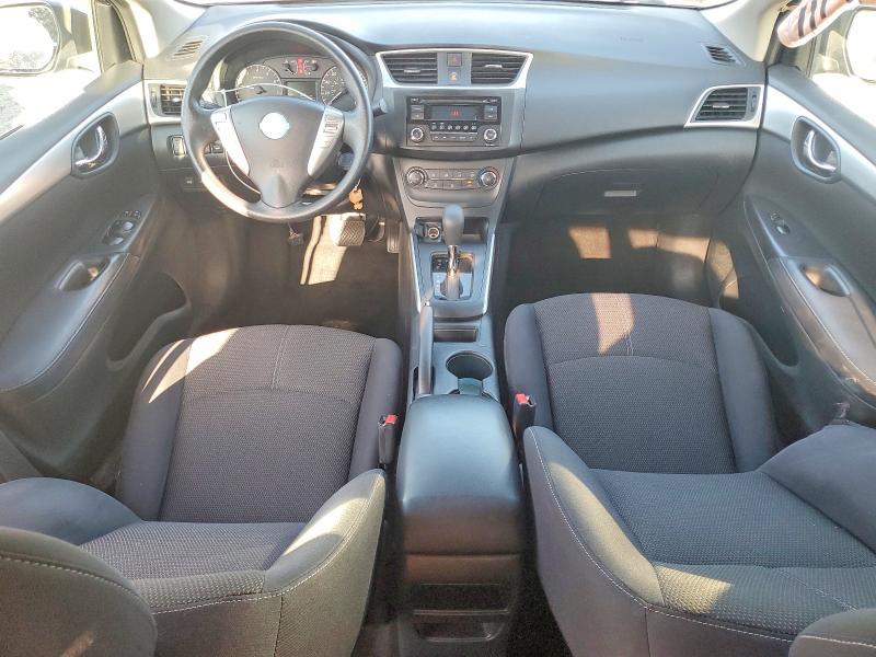 Photo 8 from auction – 2017 NISSAN SENTRA with VIN 3N1AB7AP2HY229562