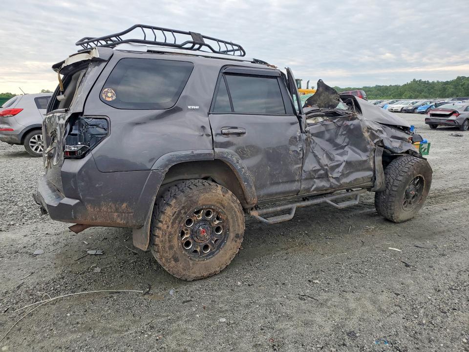 Photo 3 from auction – 2016 TOYOTA 4RUNNER with VIN JTEBU5JRXG5344905