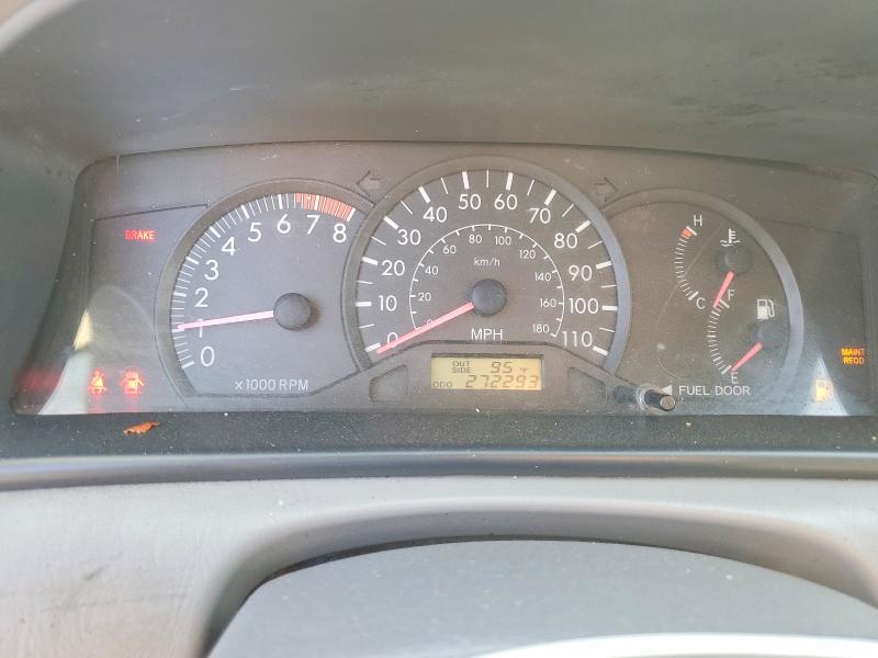 Photo 9 from auction – 2005 TOYOTA COROLLA with VIN 1NXBR32E75Z398389