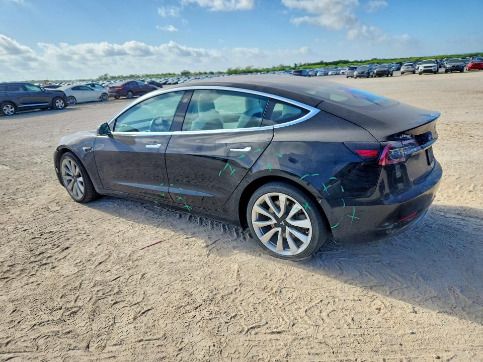 Photo 2 from auction – 2019 TESLA MODEL 3 with VIN 5YJ3E1EB0KF195617
