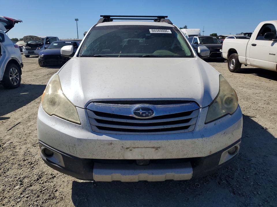 Photo 5 from auction – 2011 SUBARU OUTBACK with VIN 4S4BRBKCXB3364019