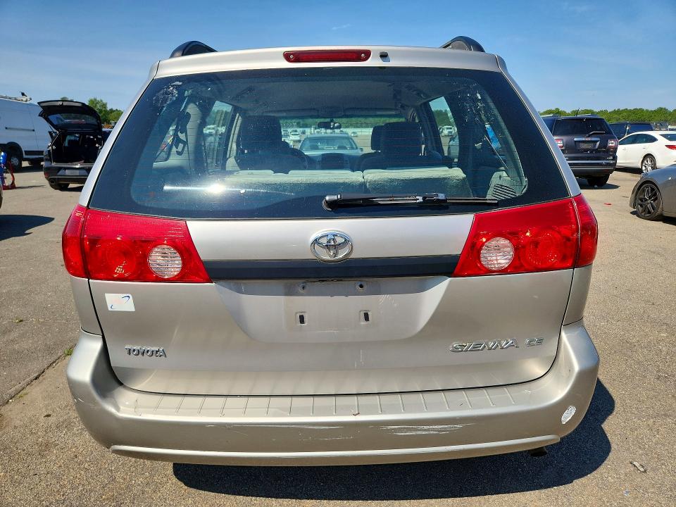 Photo 6 from auction – 2008 TOYOTA SIENNA with VIN 5TDZK23C88S116557