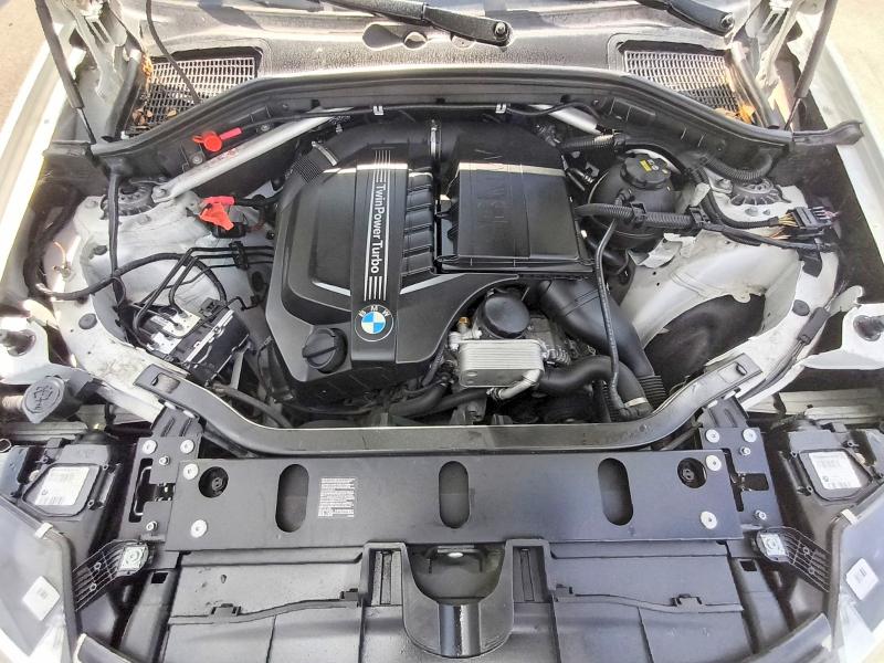 Photo 12 from auction – 2017 BMW X3 with VIN 5UXWX7C55H0U39890