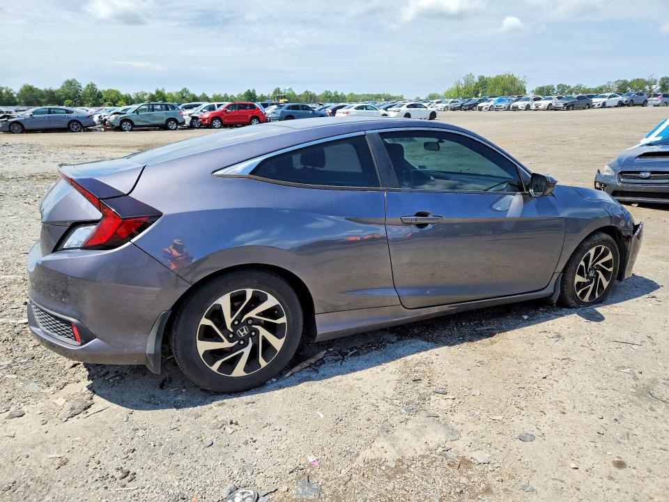 Photo 3 from auction – 2017 HONDA CIVIC with VIN 2HGFC4B02HH302310