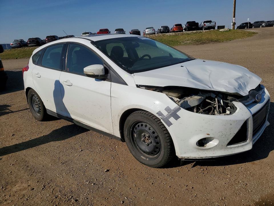 Photo 4 from auction – 2014 FORD FOCUS with VIN 1FADP3K2XEL226216
