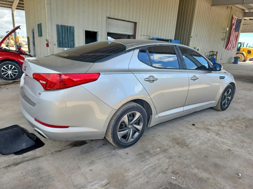 Photo 3 from auction – 2012 KIA OPTIMA with VIN 5XXGM4A77CG036261