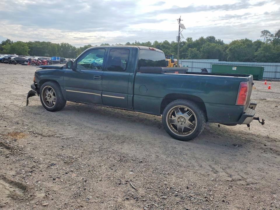 Photo 2 from auction – 2004 CHEVROLET SILVERADO with VIN 1GCEC19TX4Z154104