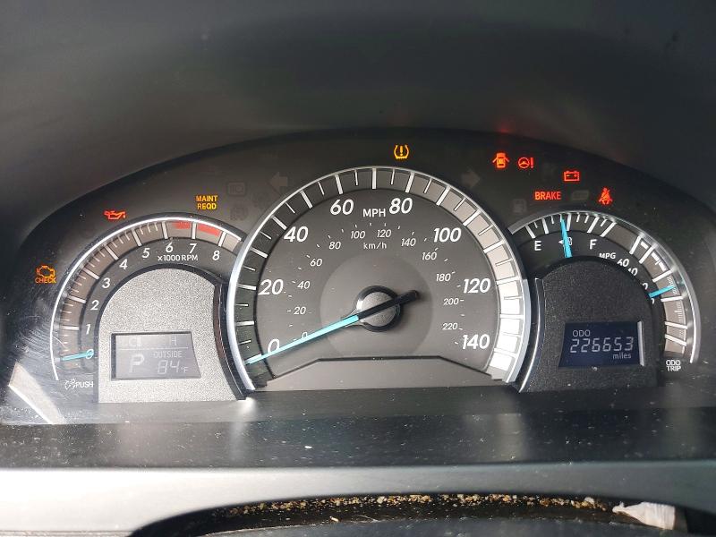 Photo 9 from auction – 2014 TOYOTA CAMRY with VIN 4T1BF1FK5EU751533