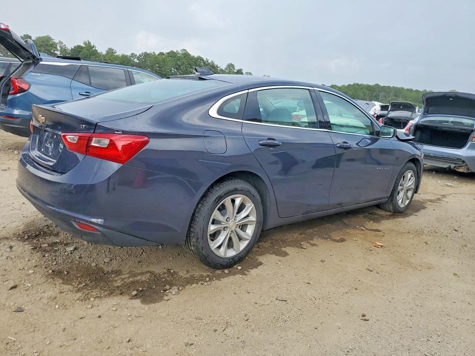 Photo 3 from auction – 2025 CHEVROLET MALIBU with VIN 1G1ZD5ST3SF142691