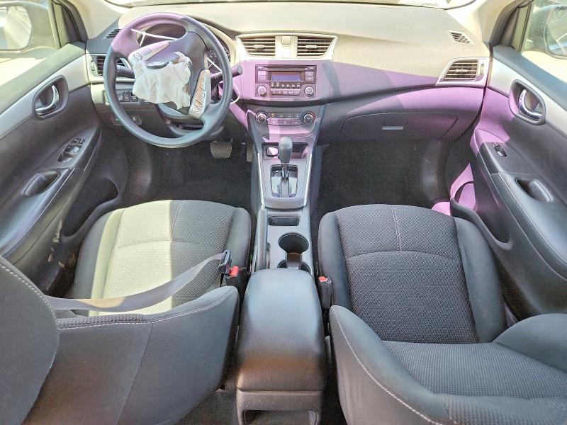 Photo 8 from auction – 2017 NISSAN SENTRA with VIN 3N1AB7AP9HY374680