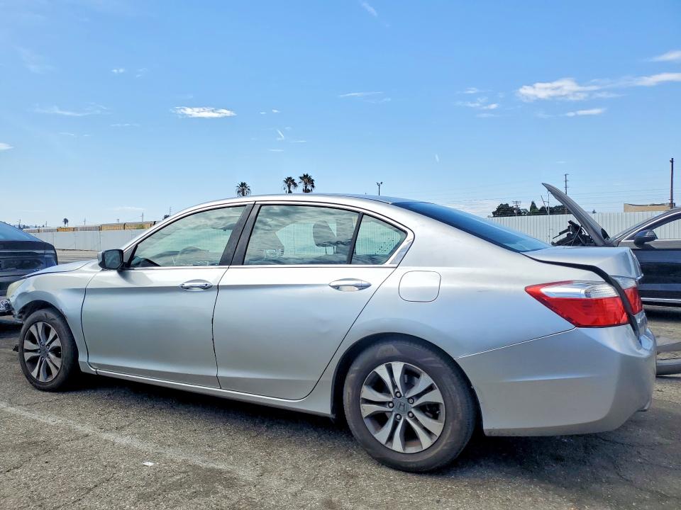Снимка 2 от търг – 2013 HONDA ACCORD с VIN 1HGCR2F31DA095489