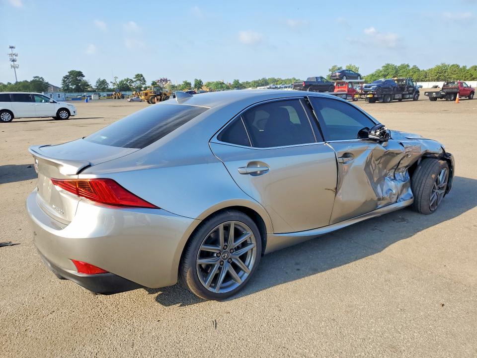 Photo 3 from auction – 2019 LEXUS IS with VIN JTHC81D24K5036544