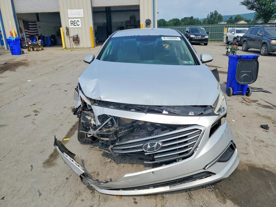 Zdjęcie 5 z aukcji – 2017 HYUNDAI SONATA z VIN 5NPE24AF4HH455751