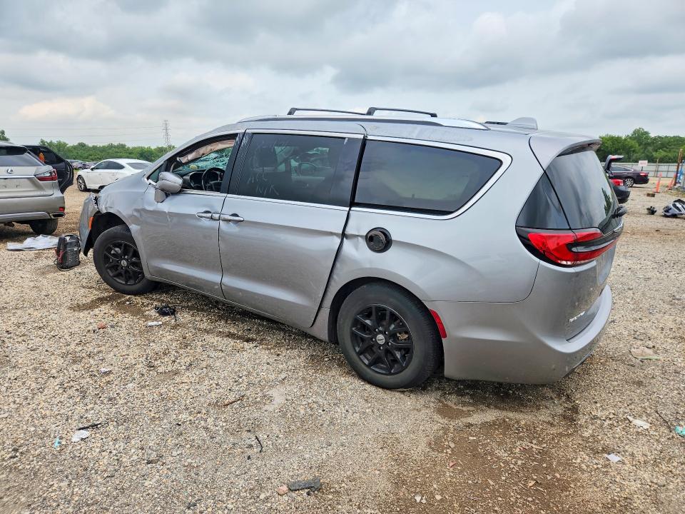 Photo 2 from auction – 2021 CHRYSLER PACIFICA with VIN 2C4RC1BG2MR532313