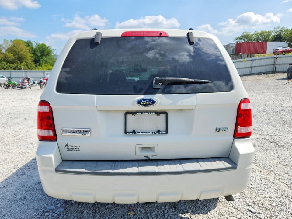 Photo 6 from auction – 2010 FORD ESCAPE with VIN 1FMCU0DG3AKC42484