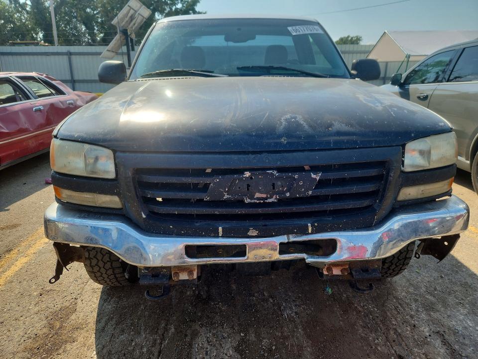 Zdjęcie 5 z aukcji – 2004 CHEVROLET SILVERADO z VIN 1GCEK14T54E109282