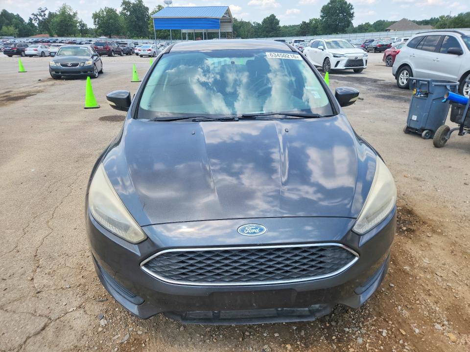 Photo 5 from auction – 2017 FORD FOCUS with VIN 1FADP3F28HL320044
