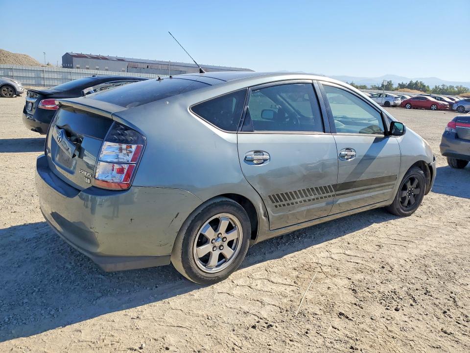 Photo 3 from auction – 2005 TOYOTA PRIUS with VIN JTDKB20UX53101439