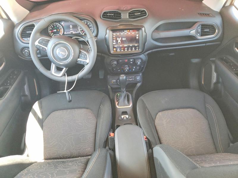 Photo 8 from auction – 2023 JEEP RENEGADE with VIN ZACNJDB12PPP70931