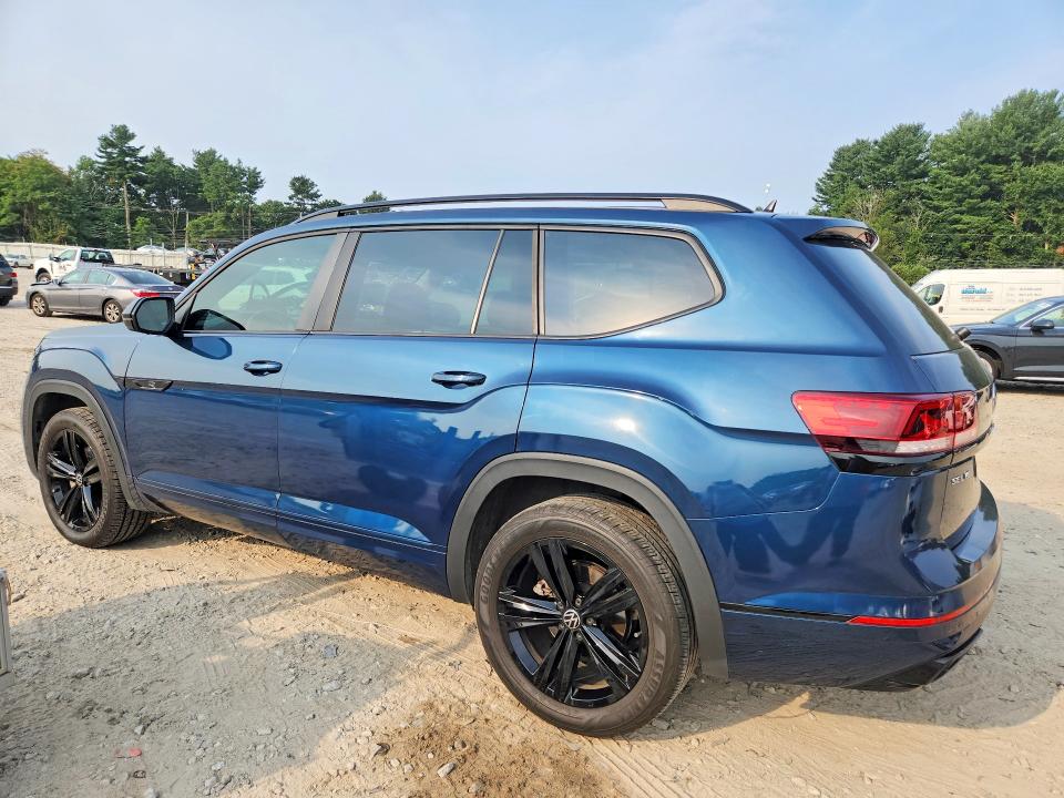 Photo 2 from auction – 2023 VOLKSWAGEN ATLAS with VIN 1V2SR2CA0PC544732